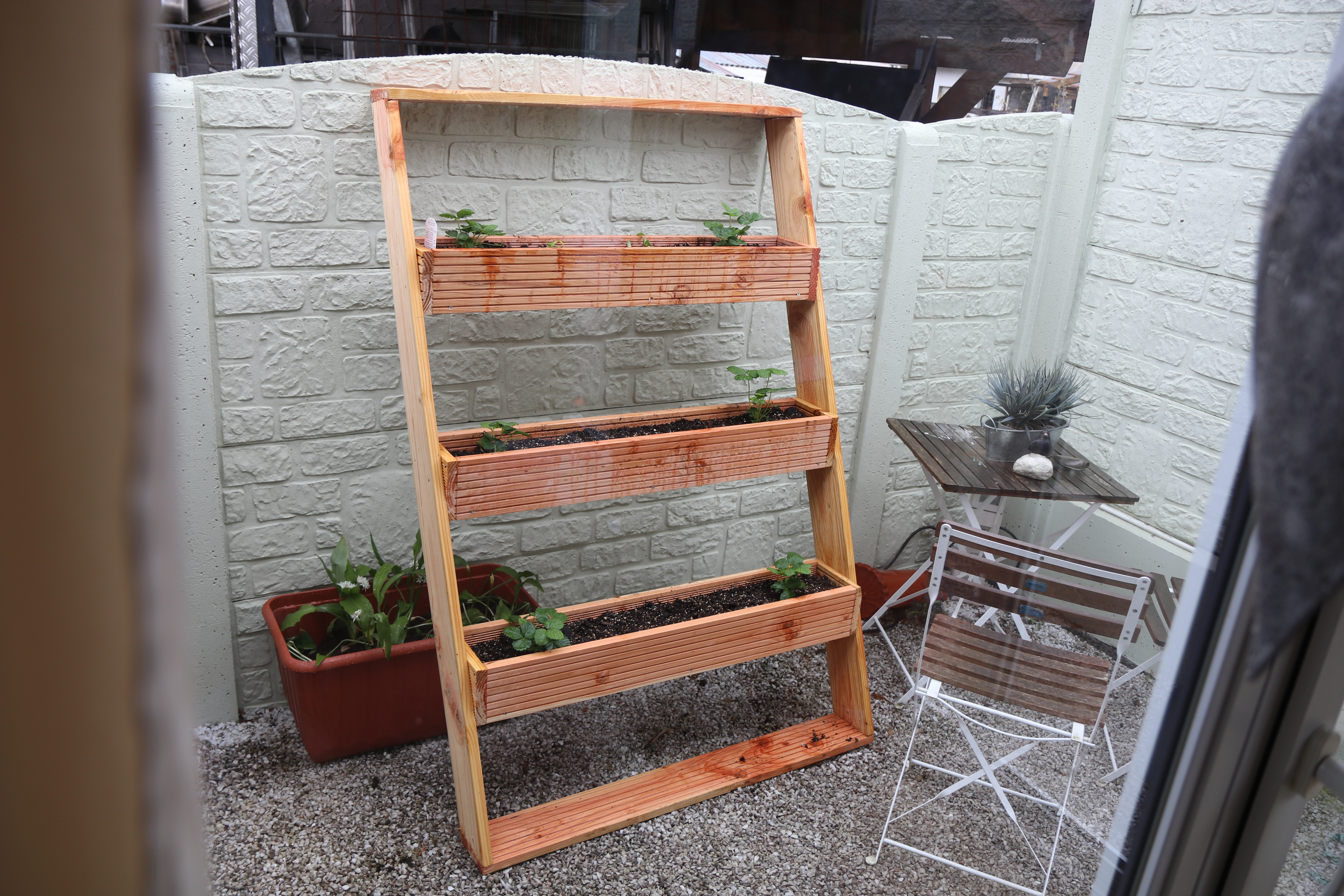 Pflanztreppe für Balkon oder Terrasse bauen Vertical Gardening 18 ...