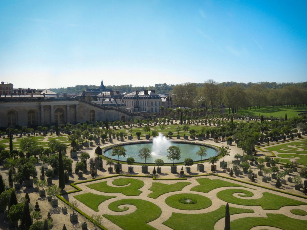 Der Garten von Versailles gehört zu den schönsten Gärten der Welt